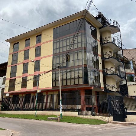 Espacioso Confortable Apartamento Familia Куско Екстер'єр фото